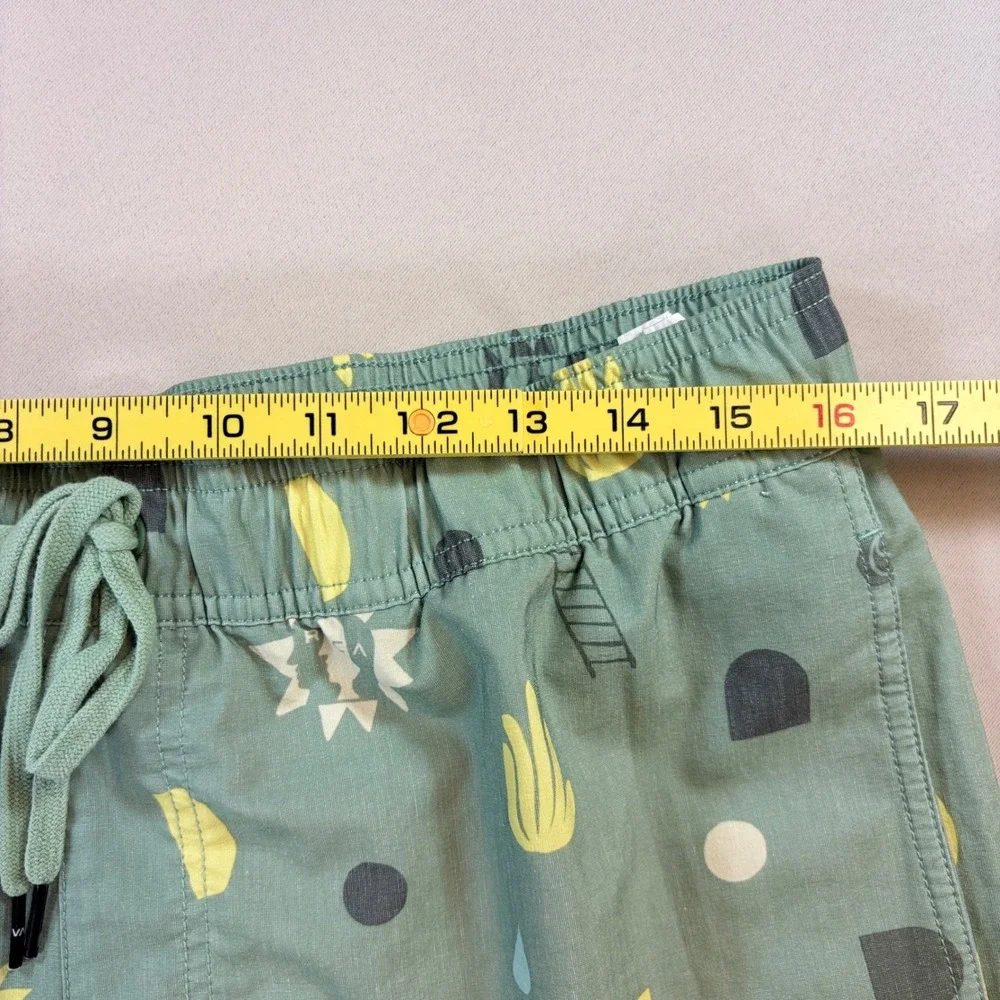 RVCA Board Shorts BOYS Large Green Abstract Print Hemp Blend Swim Trunks Surf